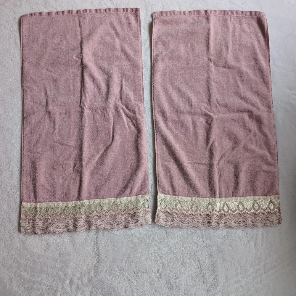 2 Vintage Pink Lace Hand Towels Mauve Trim Floral Embroidered Cottagecore Granny